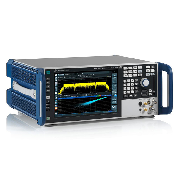 R&S FSVA3013 Signal at Spectrum Analyzer